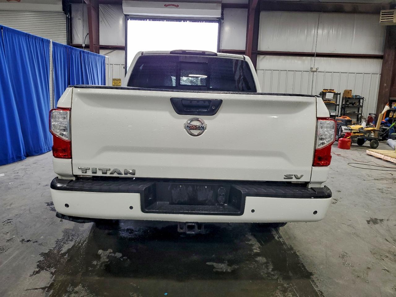 2021 Nissan Titan Sv - Фото 6