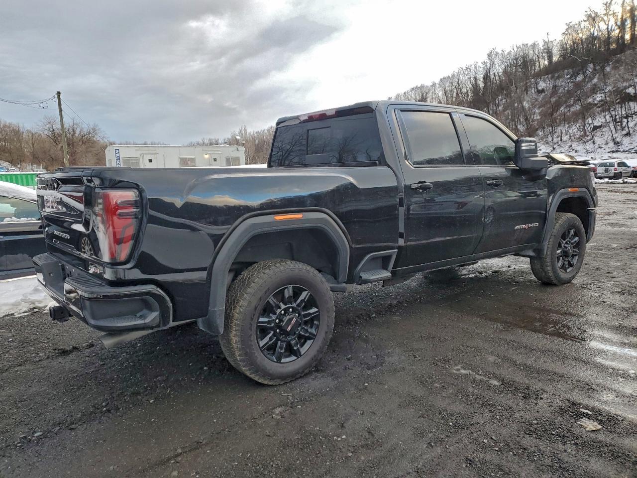 2025 GMC Sierra K2500 At4 - Image 3