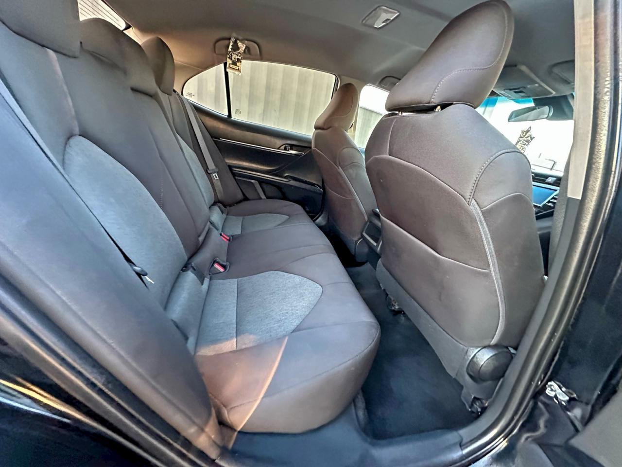 2019 Toyota Camry L - Фото 6