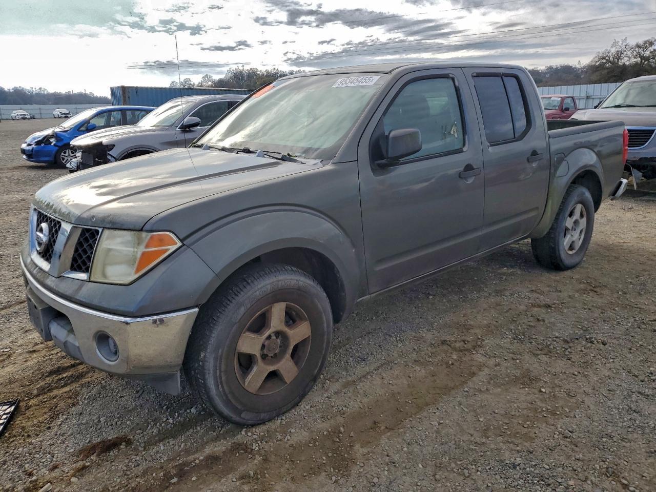 2006 Nissan Frontier Crew Cab Le