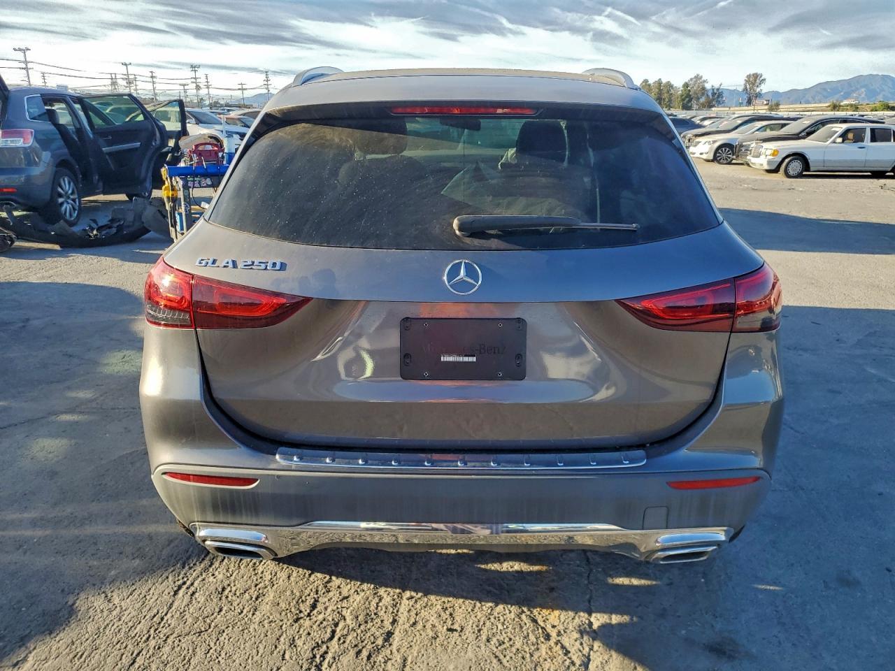 2022 Mercedes-Benz Gla 250 - Image 6