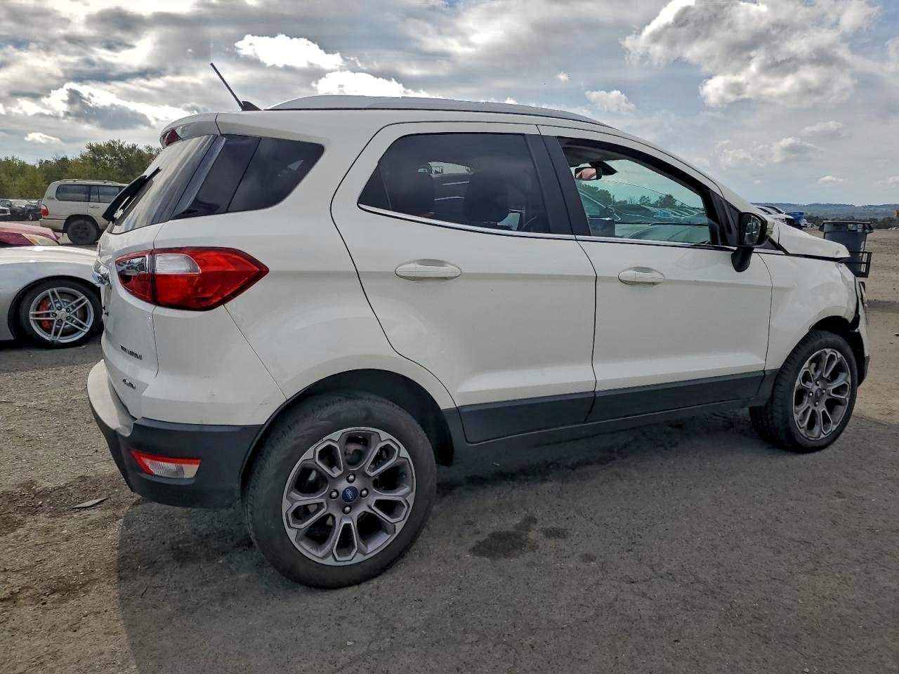 2020 Ford Ecosport Titanium - Фото 3