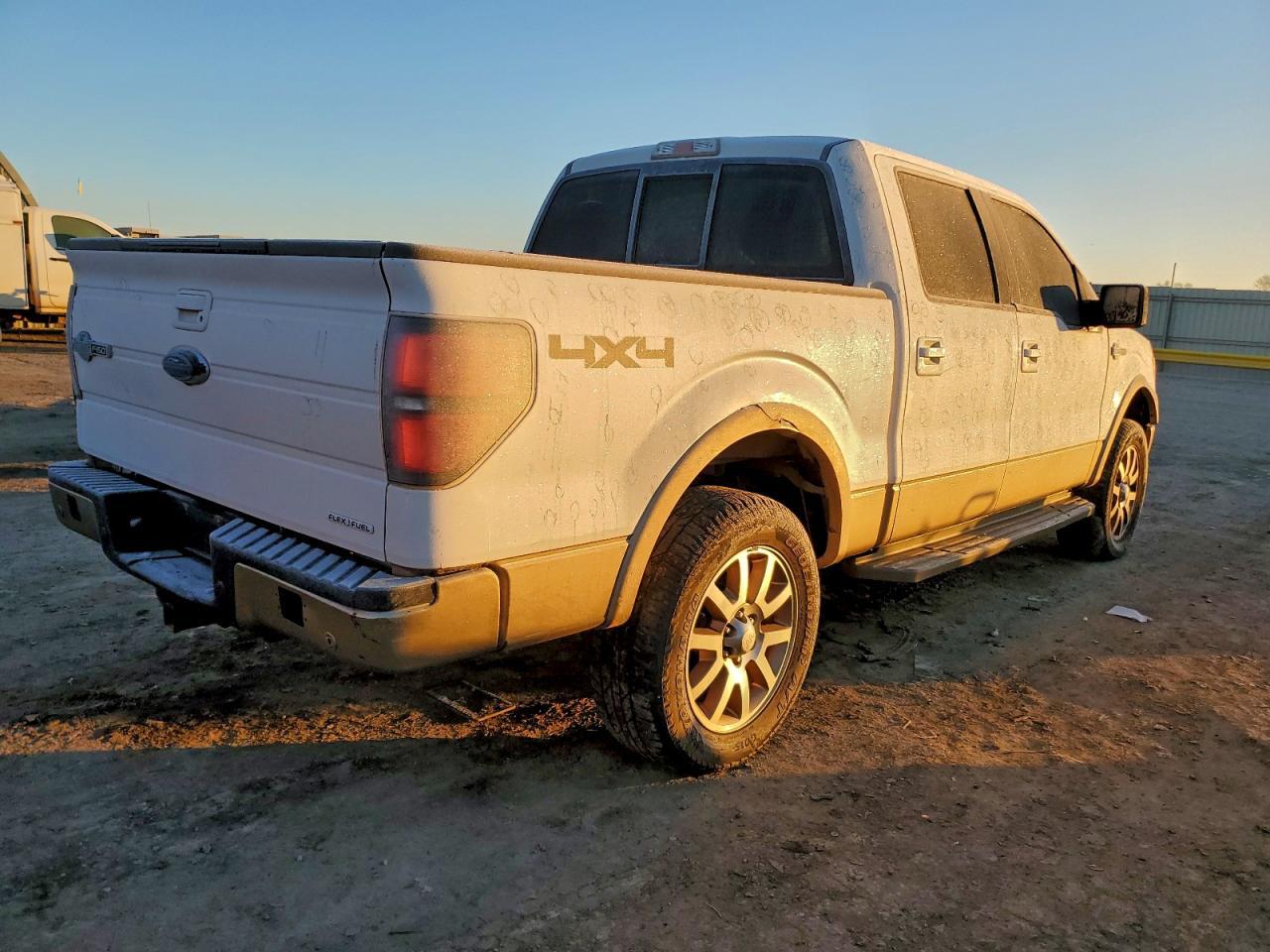 2013 Ford F150 Supercrew - Фото 3