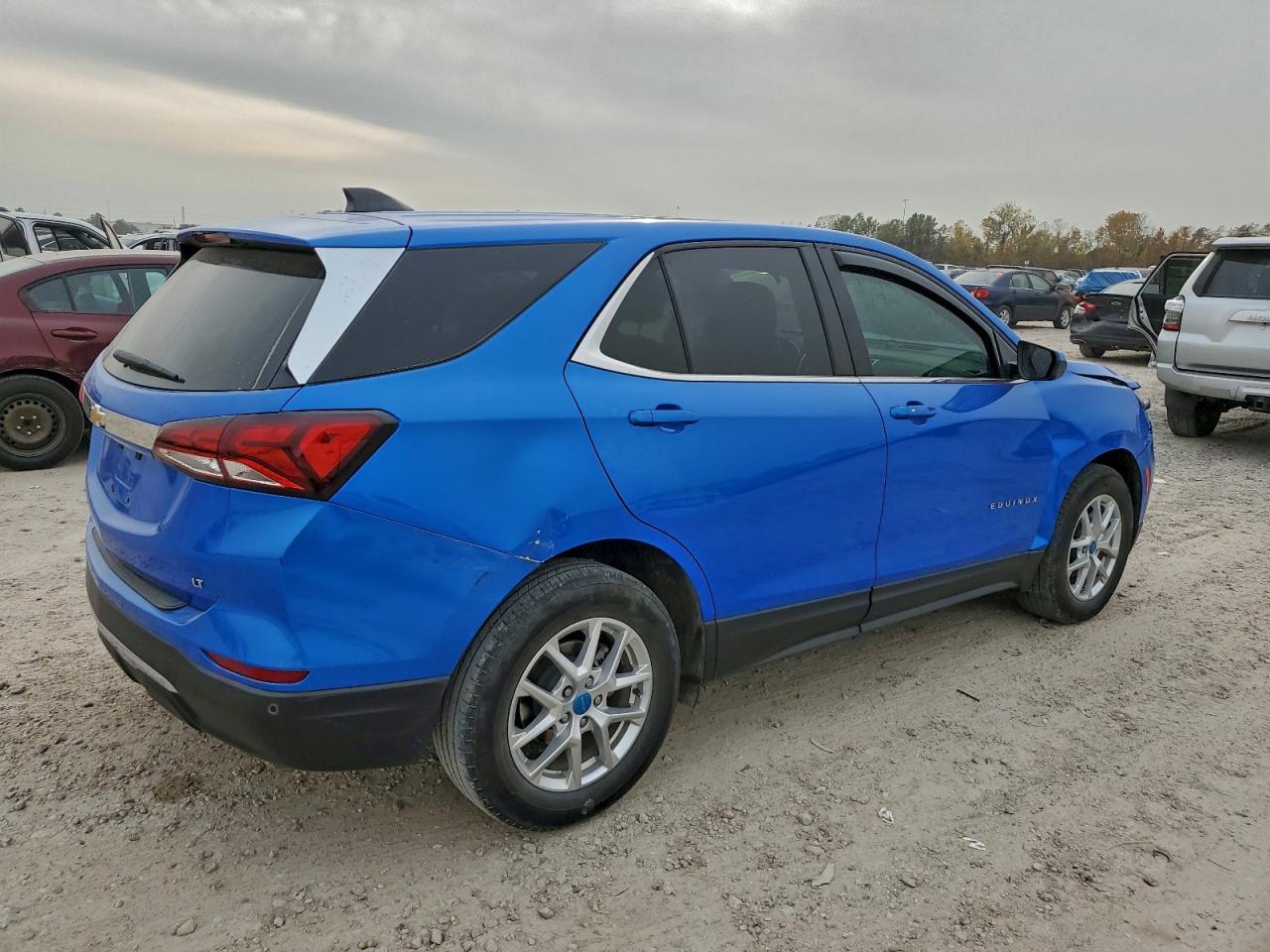 2024 Chevrolet Equinox Lt - Image 3