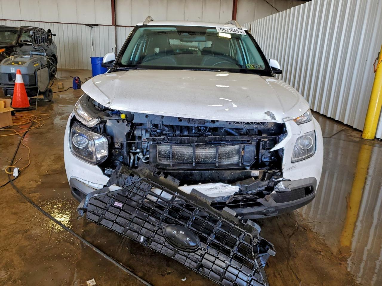 2023 Hyundai Venue Sel - Image 5