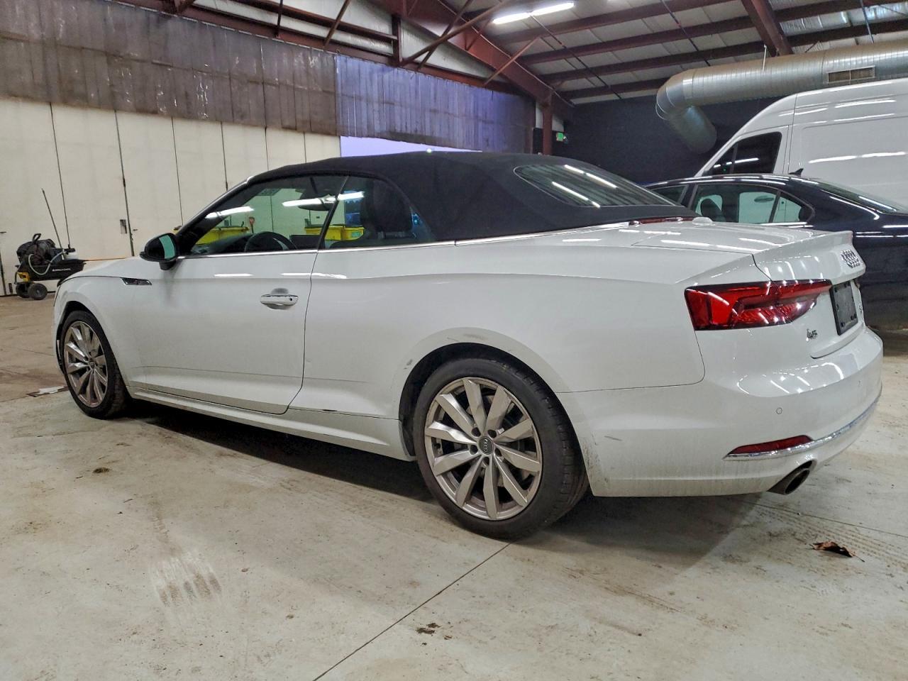 2018 Audi A5 Premium Plus - Фото 2