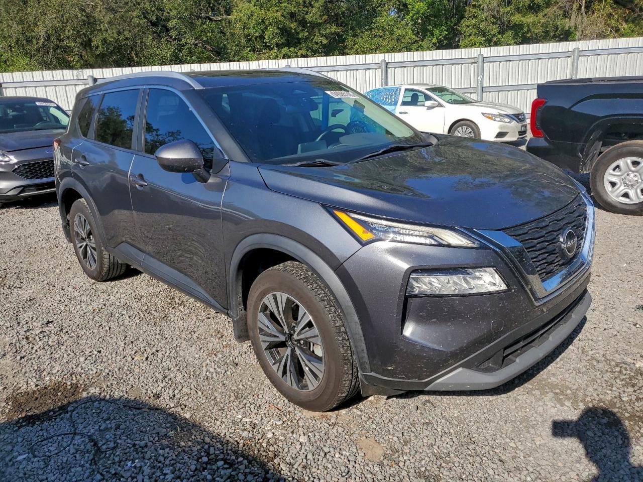2023 Nissan Rogue Sv - Image 4
