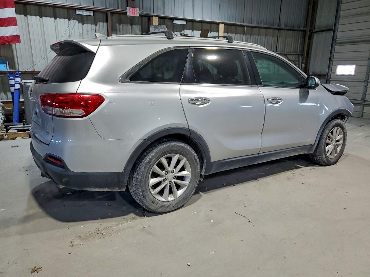 2017 Kia Sorento Lx - Фото 3
