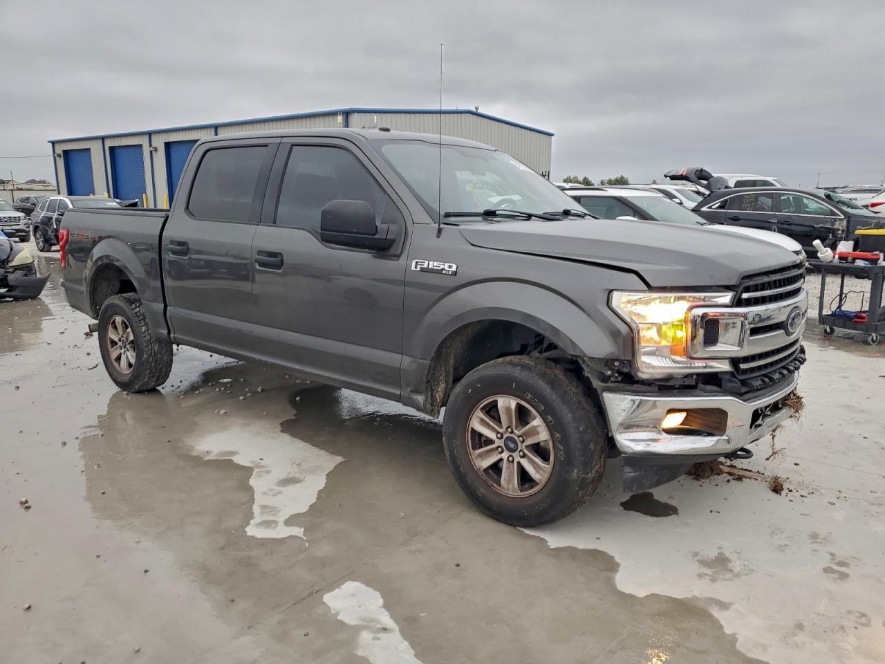 2018 Ford F150 Supercrew - Image 4