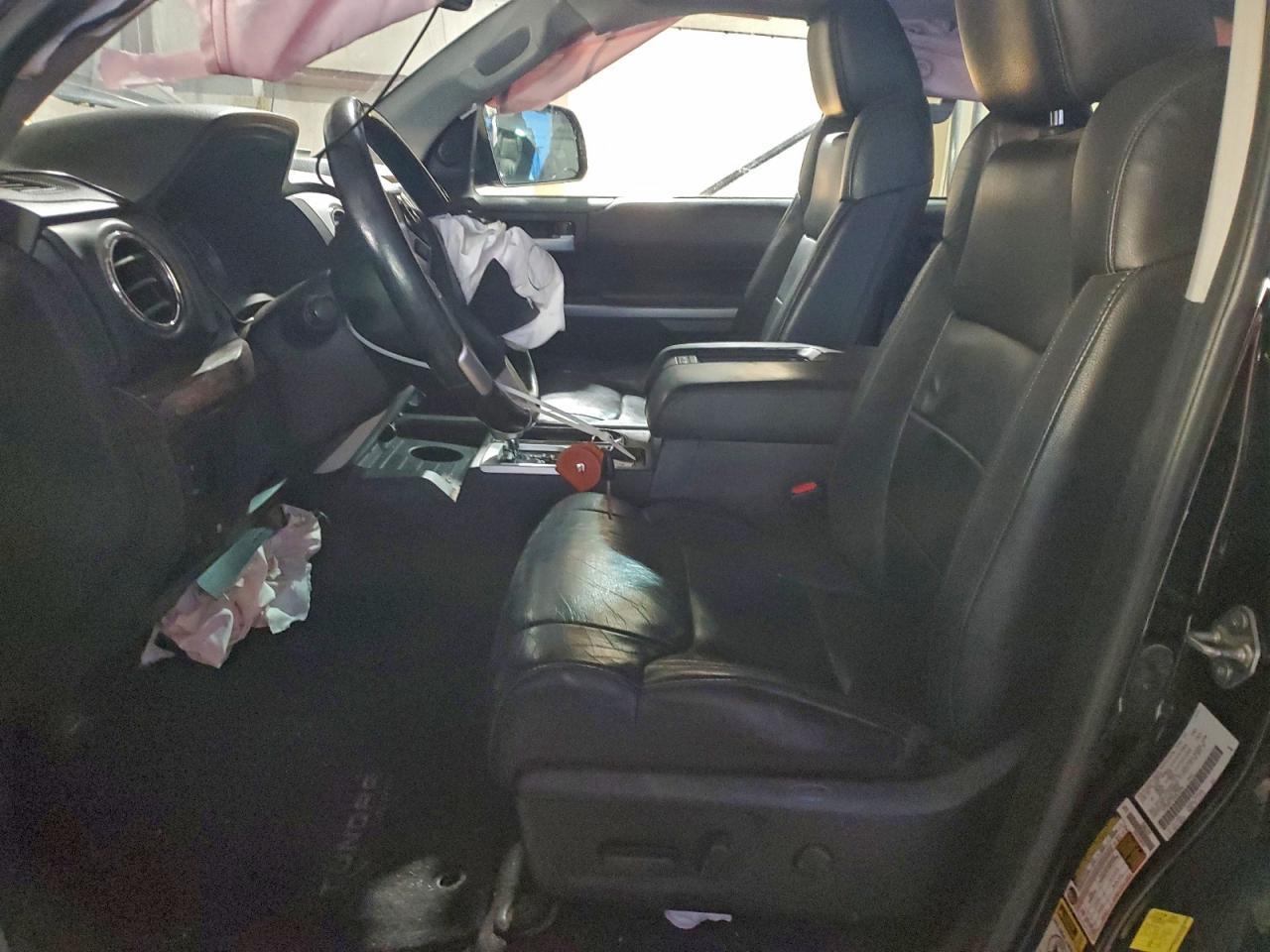 2017 Toyota Tundra Crewmax Limited - Image 7