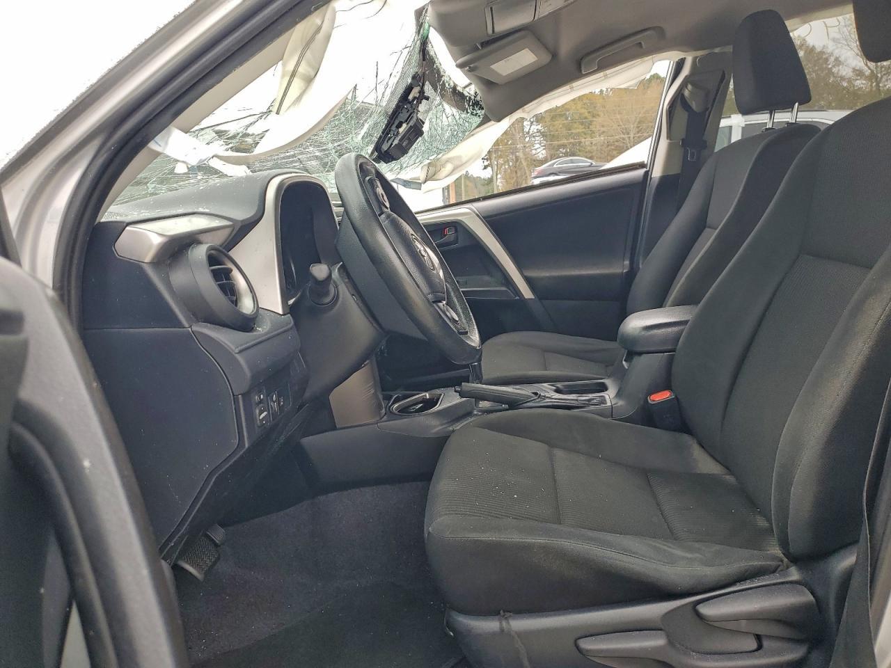 2018 Toyota Rav4 Le - Фото 7