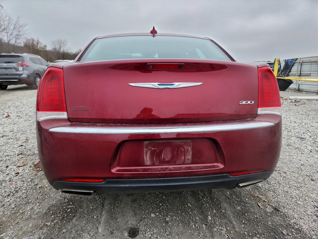 2016 Chrysler 300 Limited - Image 6
