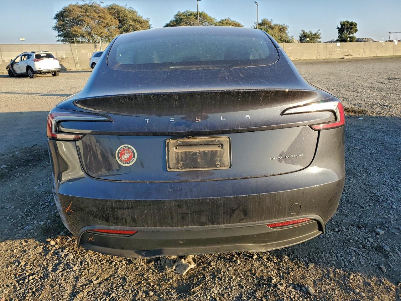 2024 Tesla Model 3 - Image 6