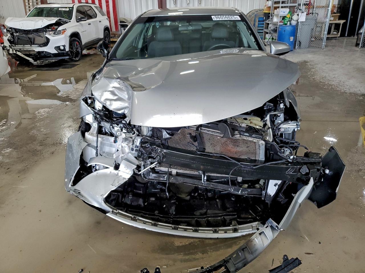 2017 Toyota Camry - Фото 5