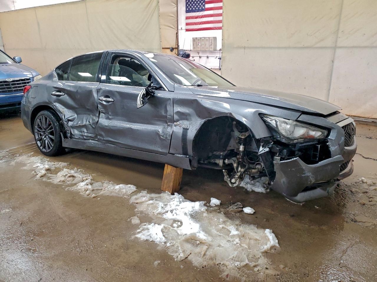 2017 Infiniti Q50 Red Sport 400 - Фото 4