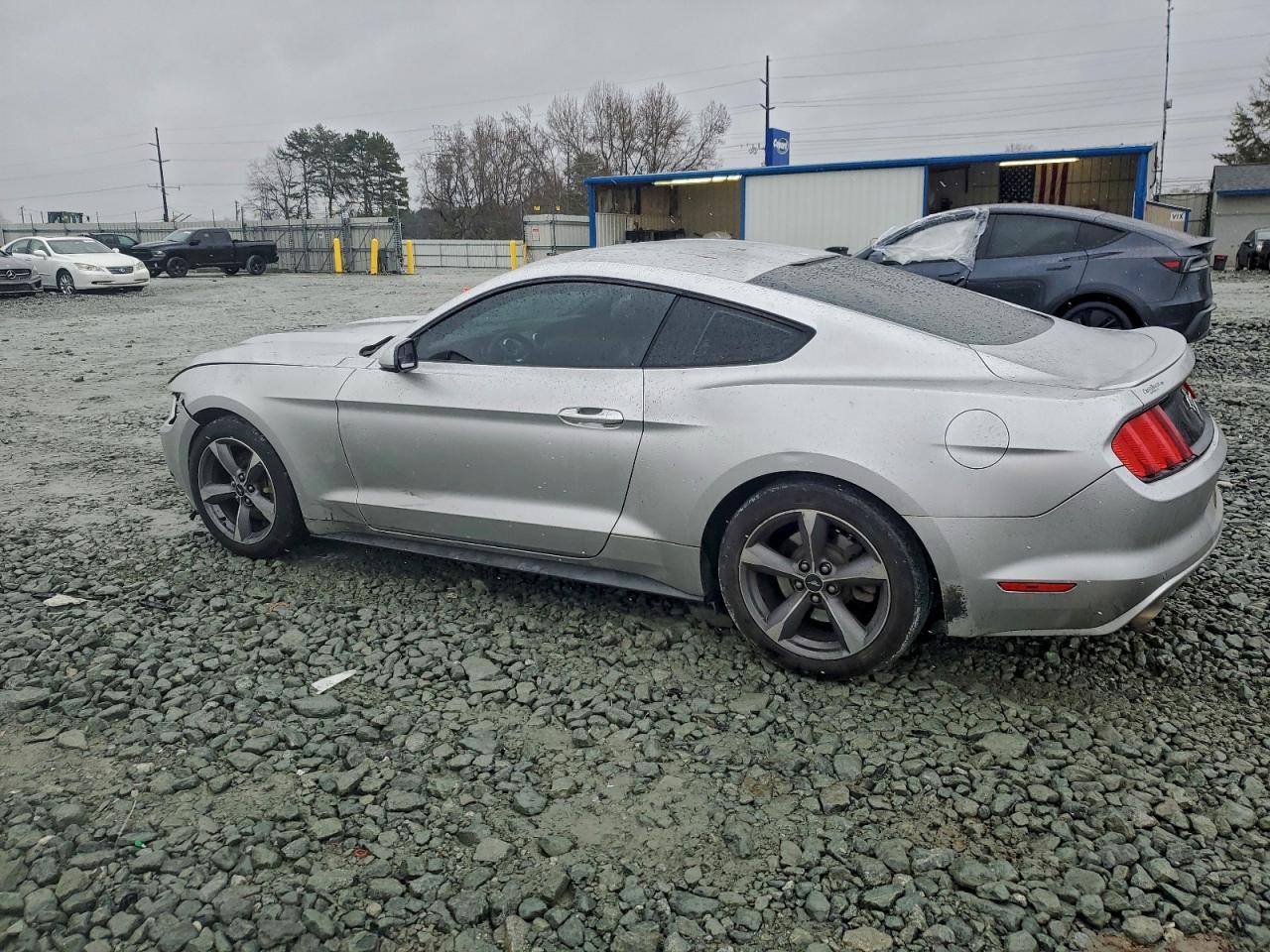 2016 Ford Mustang - Image 2