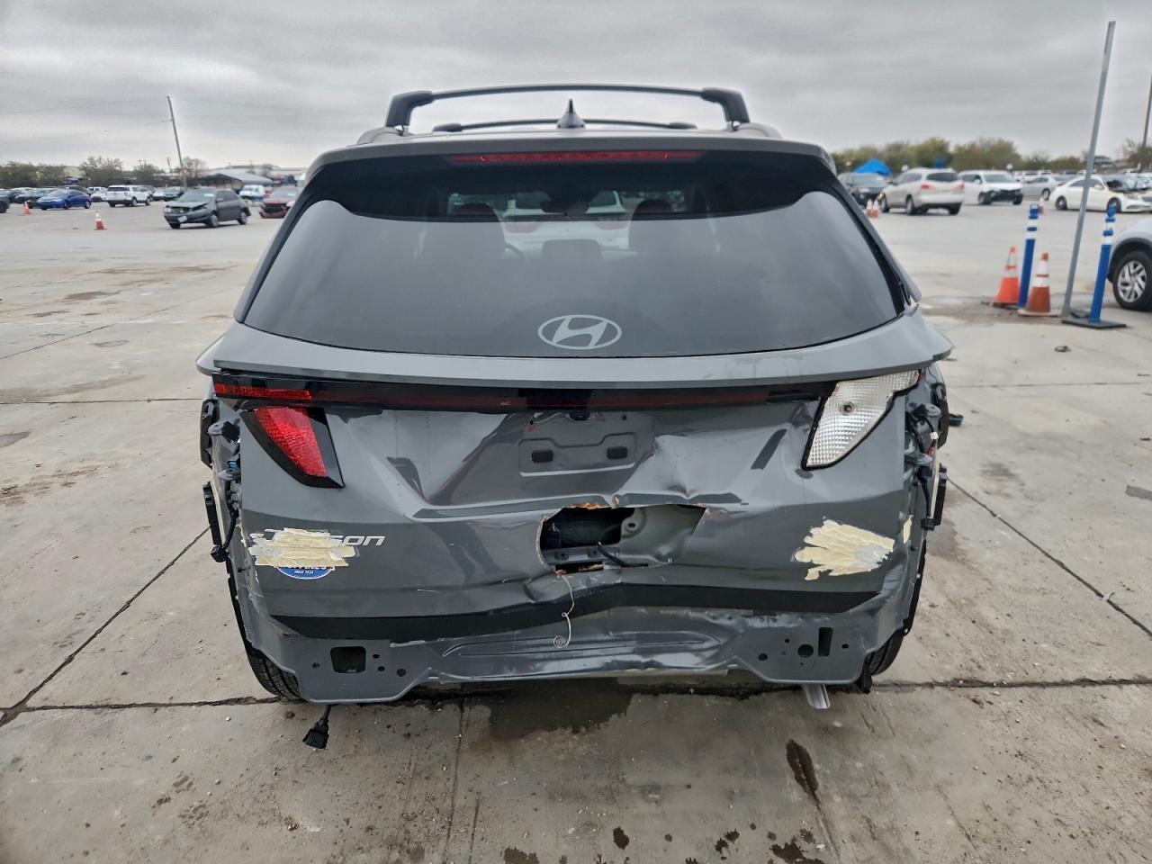 2025 Hyundai Tucson Sel - Image 6