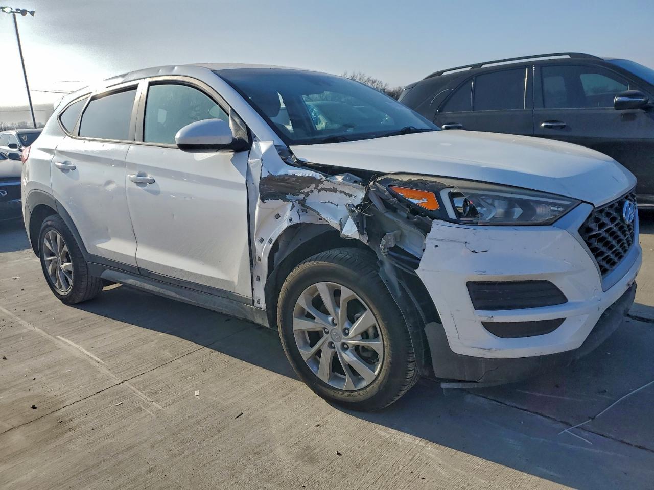 2019 Hyundai Tucson Se - Image 4