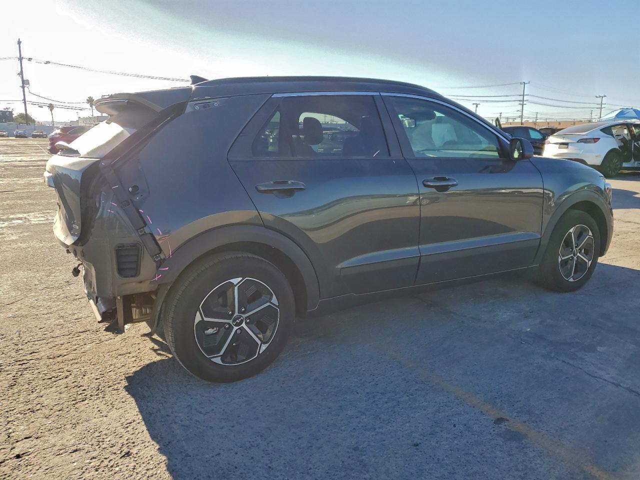 2025 Kia Niro Lx - Фото 3