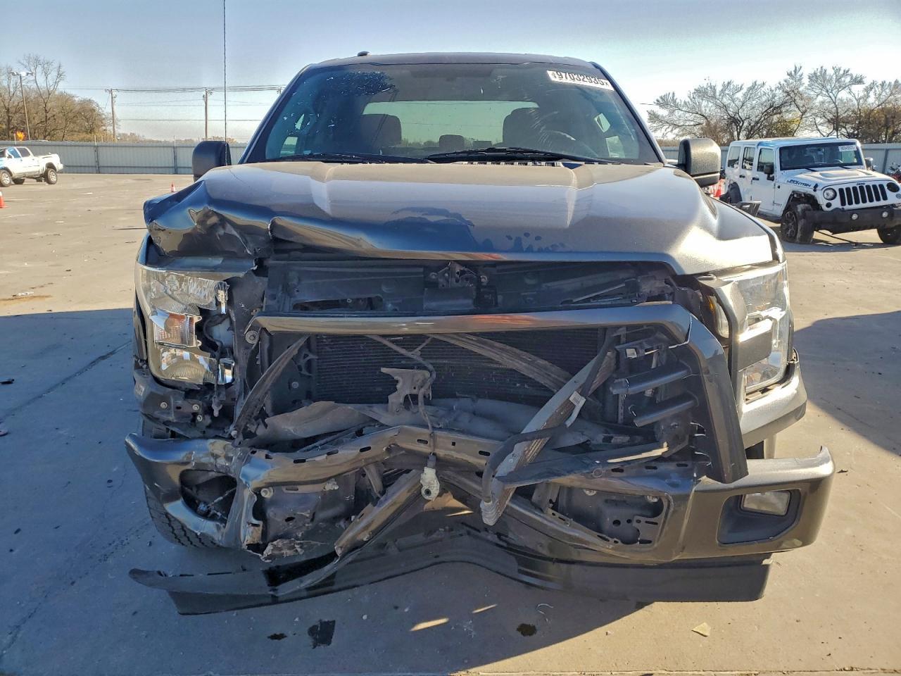 2017 Ford F150 Supercrew - Фото 5