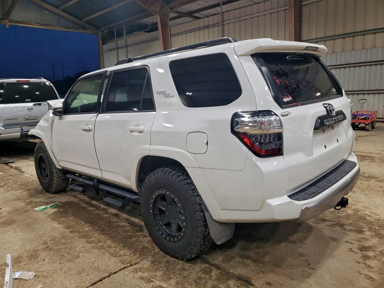 2021 Toyota 4Runner Sr5 Premium - Фото 2