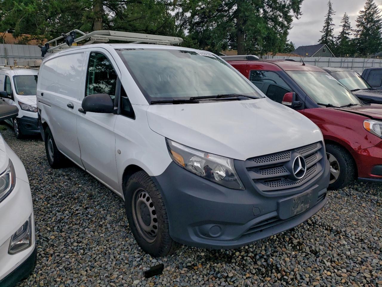 2022 Mercedes Benz Metris Delivery Van - Фото 4