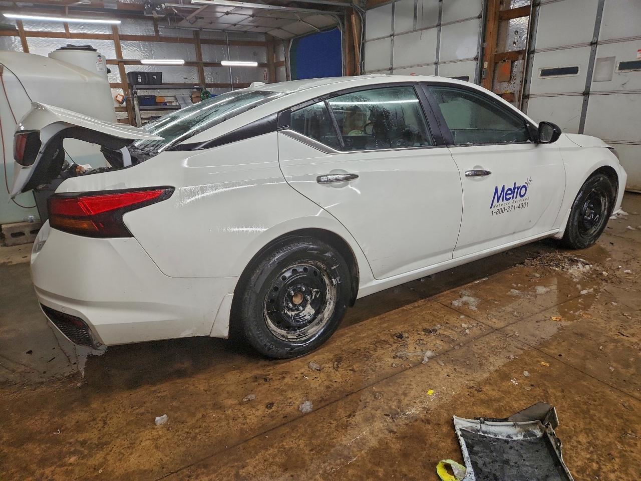 2025 Nissan Altima S - Фото 3