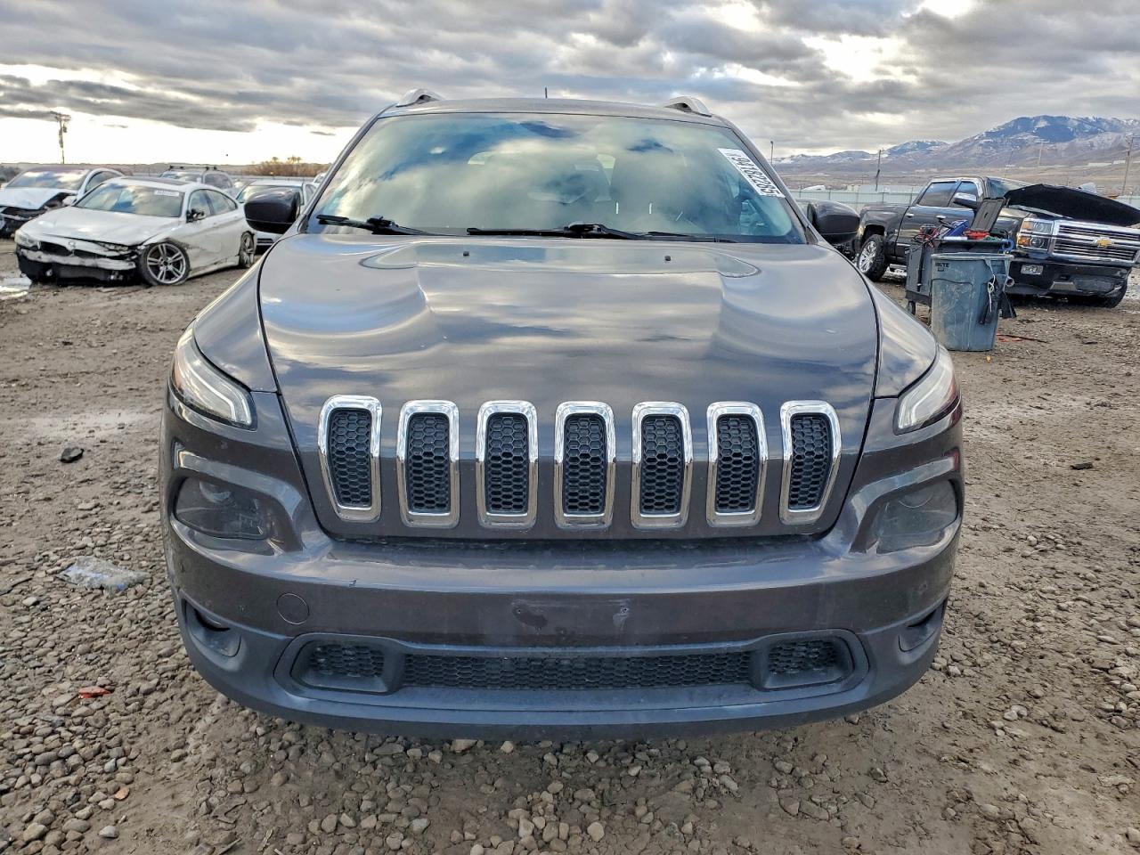 2014 Jeep Cherokee Latitude - Image 5