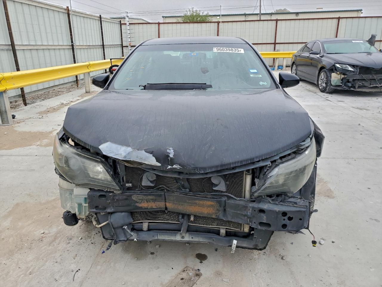 2014 Toyota Camry - Фото 5