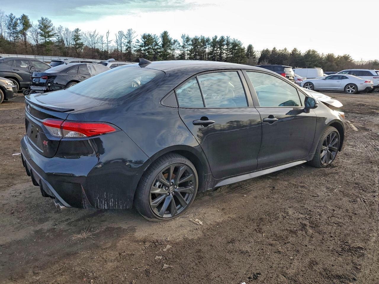 2026 Toyota Corolla Se - Image 3