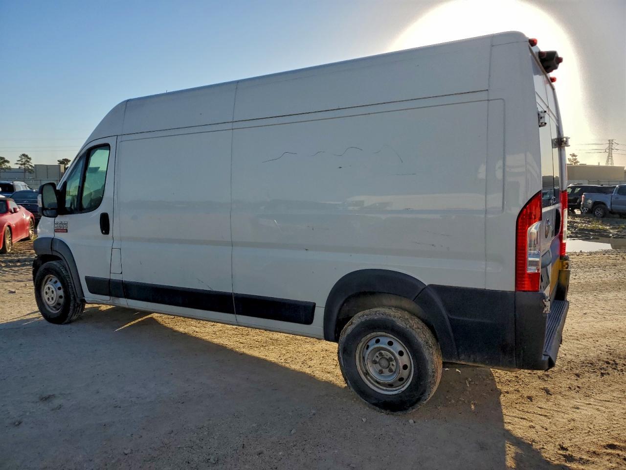 2020 Ram Promaster 2500 2500 High - Image 2