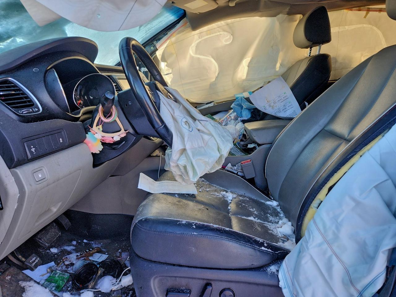 2017 Kia Sedona Lx - Фото 7