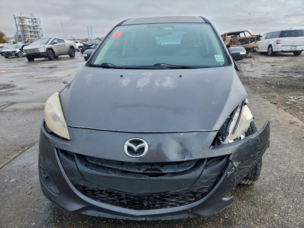 2013 Mazda 5 - Image 5