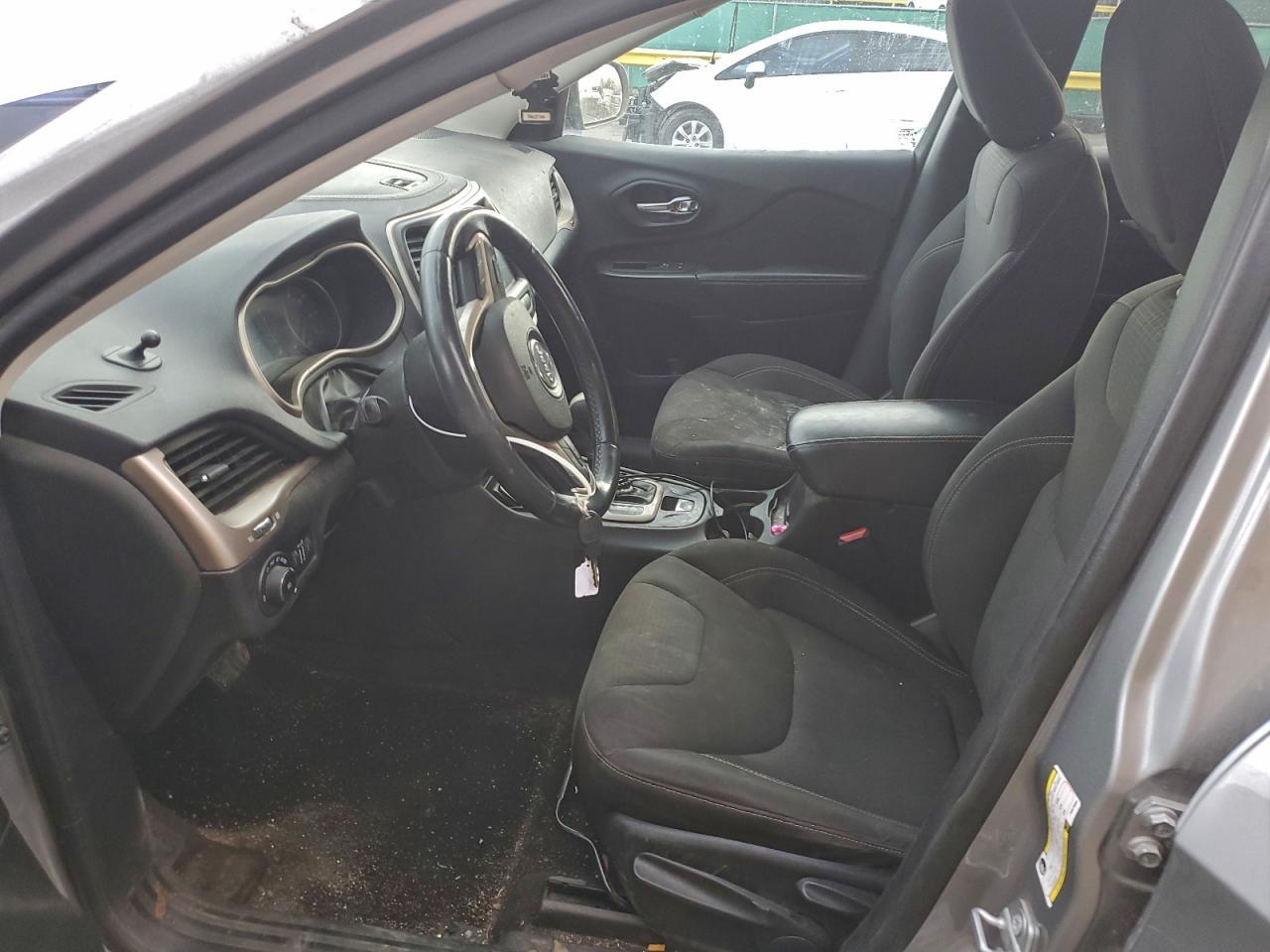 2015 Jeep Cherokee Latitude - Image 7