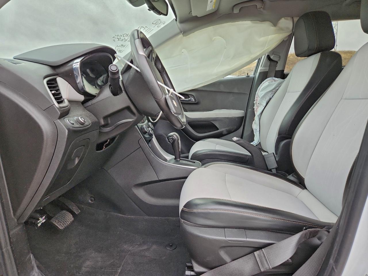 2020 Chev Trax 1Lt - Image 7