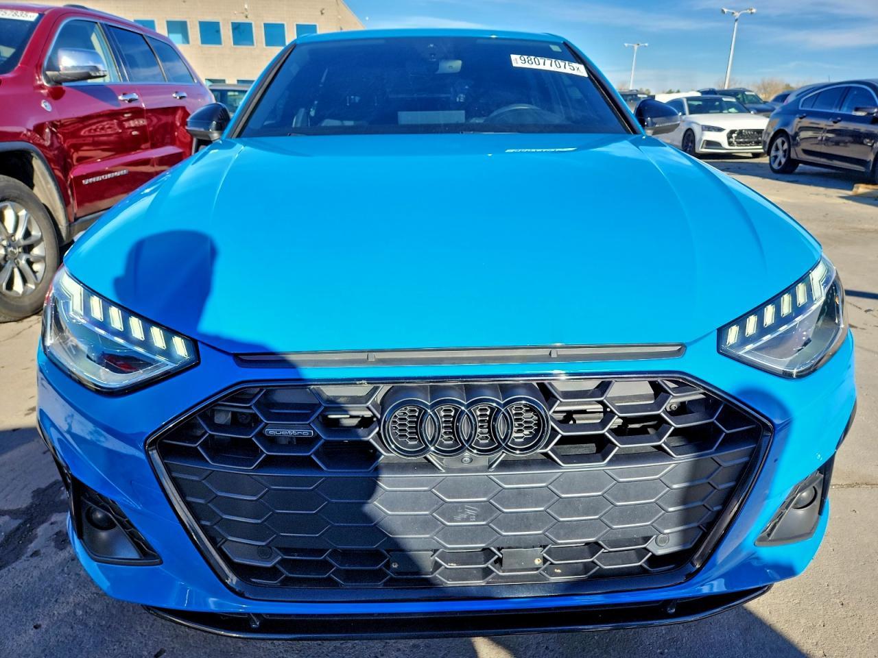 2022 Audi A4 Premium Plus 45 - Фото 5