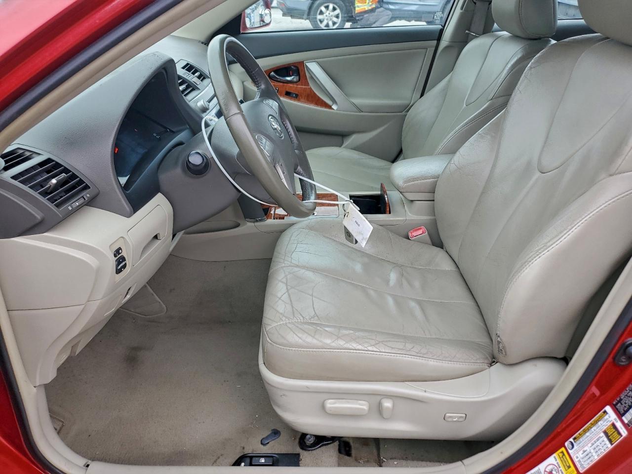 2010 Toyota Camry Base - Фото 7