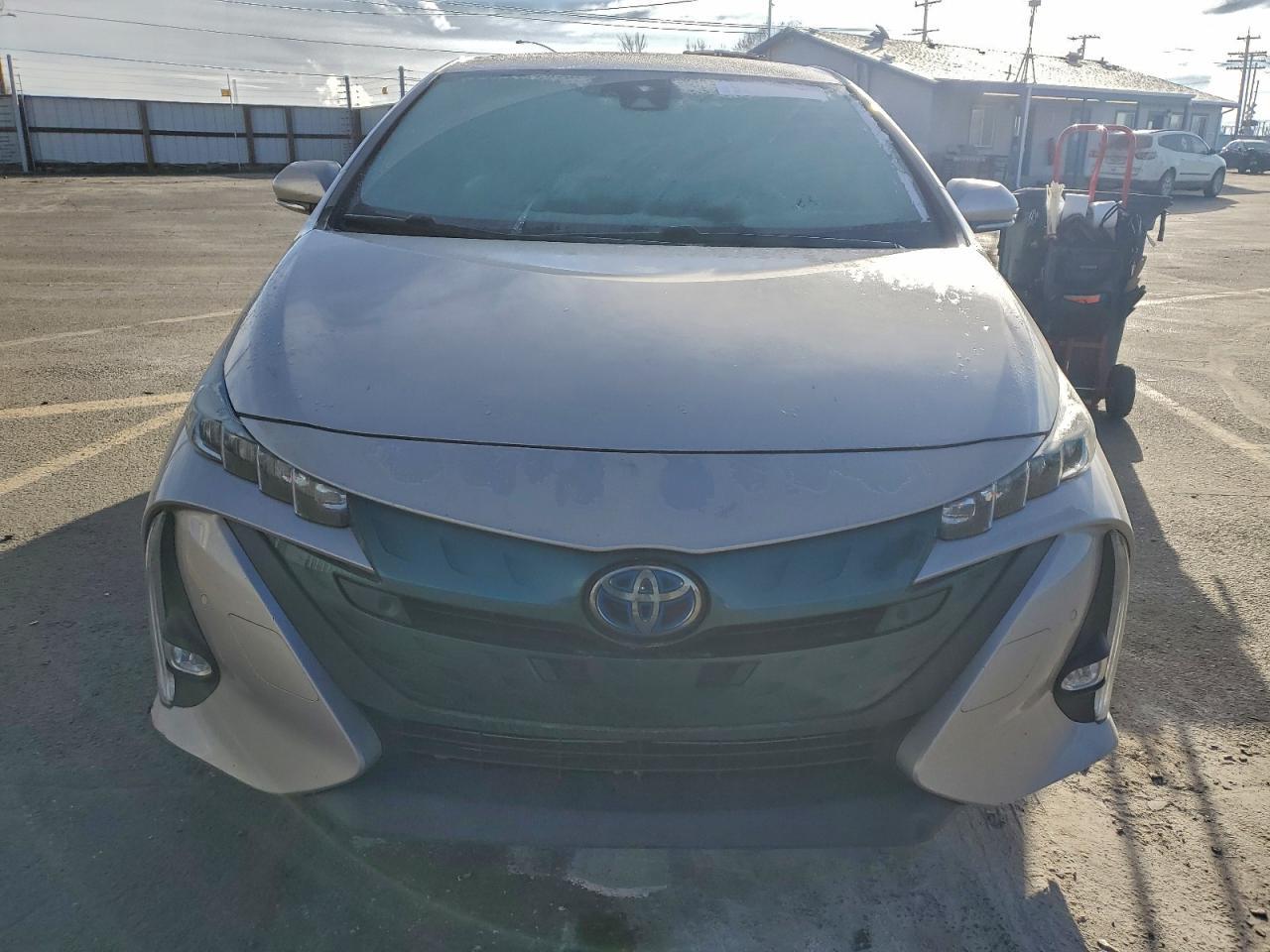 2020 Toyota Prius Prime Limited - Фото 5