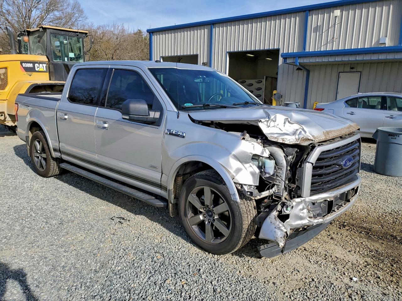 2016 Ford F150 Supercrew - Image 4