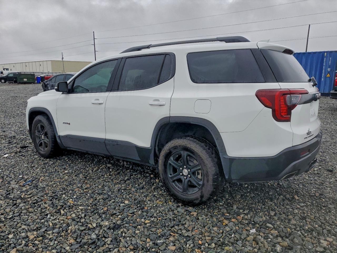 2023 GMC Acadia At4 - Фото 2