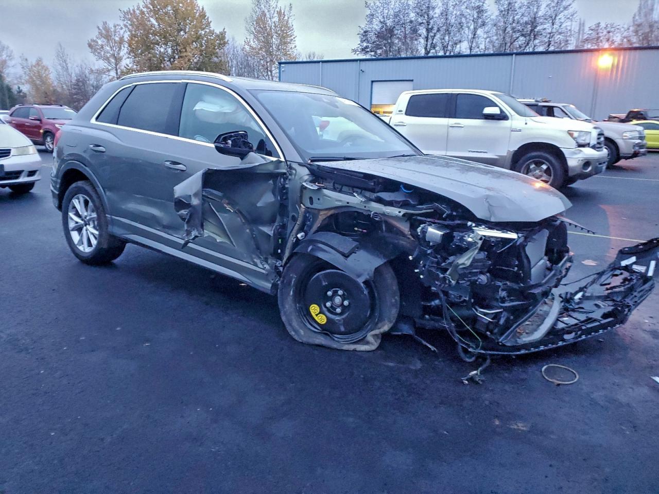 2025 Audi Q3 Premium S Line 45 - Фото 4