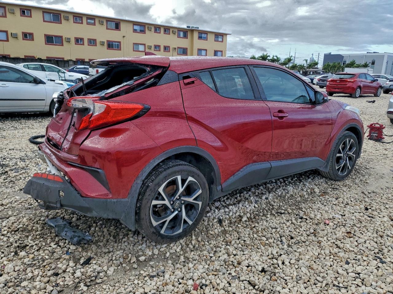 2018 Toyota C-Hr Xle - Фото 3