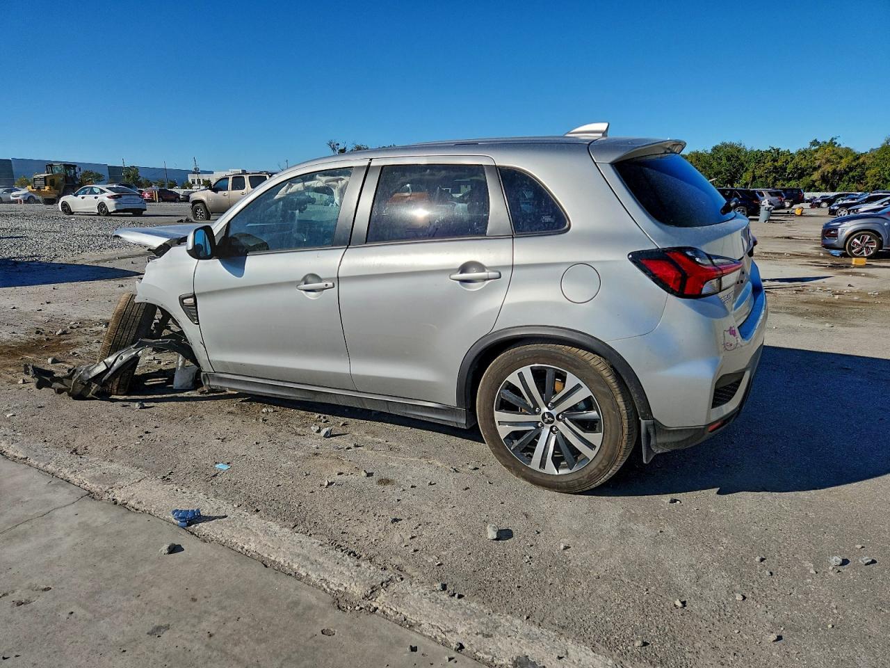 2025 Mitsubishi Outlander Sport S - Фото 2