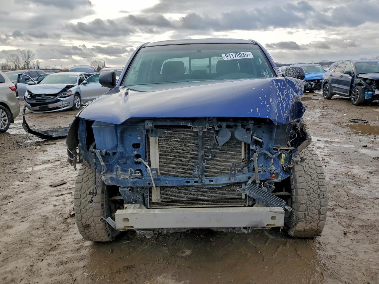 2015 Toyota Tacoma - Image 5