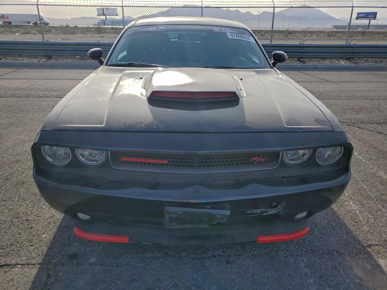 2011 Dodge Challenger R - Image 5