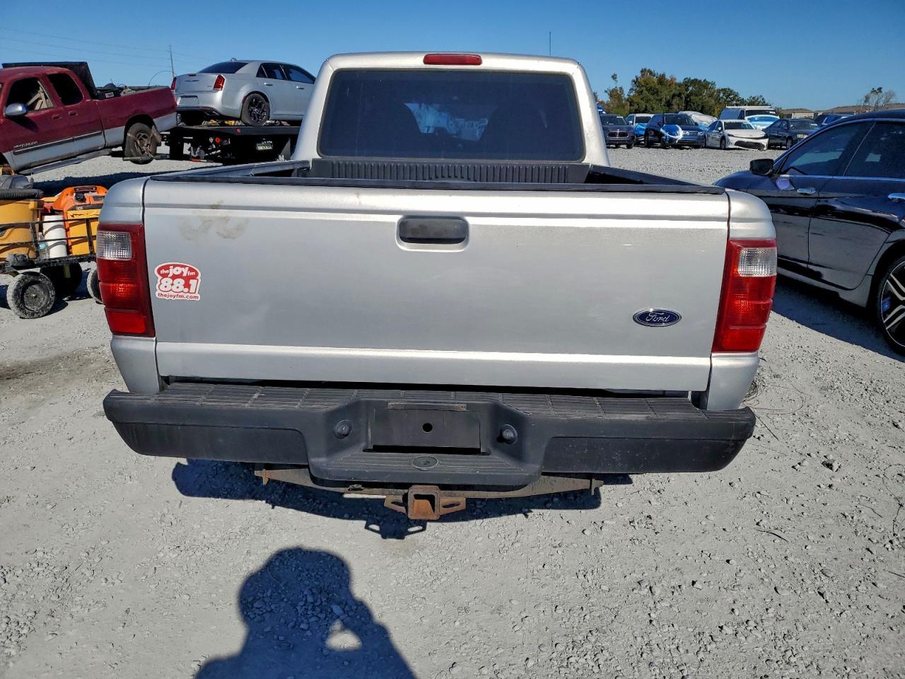 2003 Ford Ranger Super Cab - Image 6