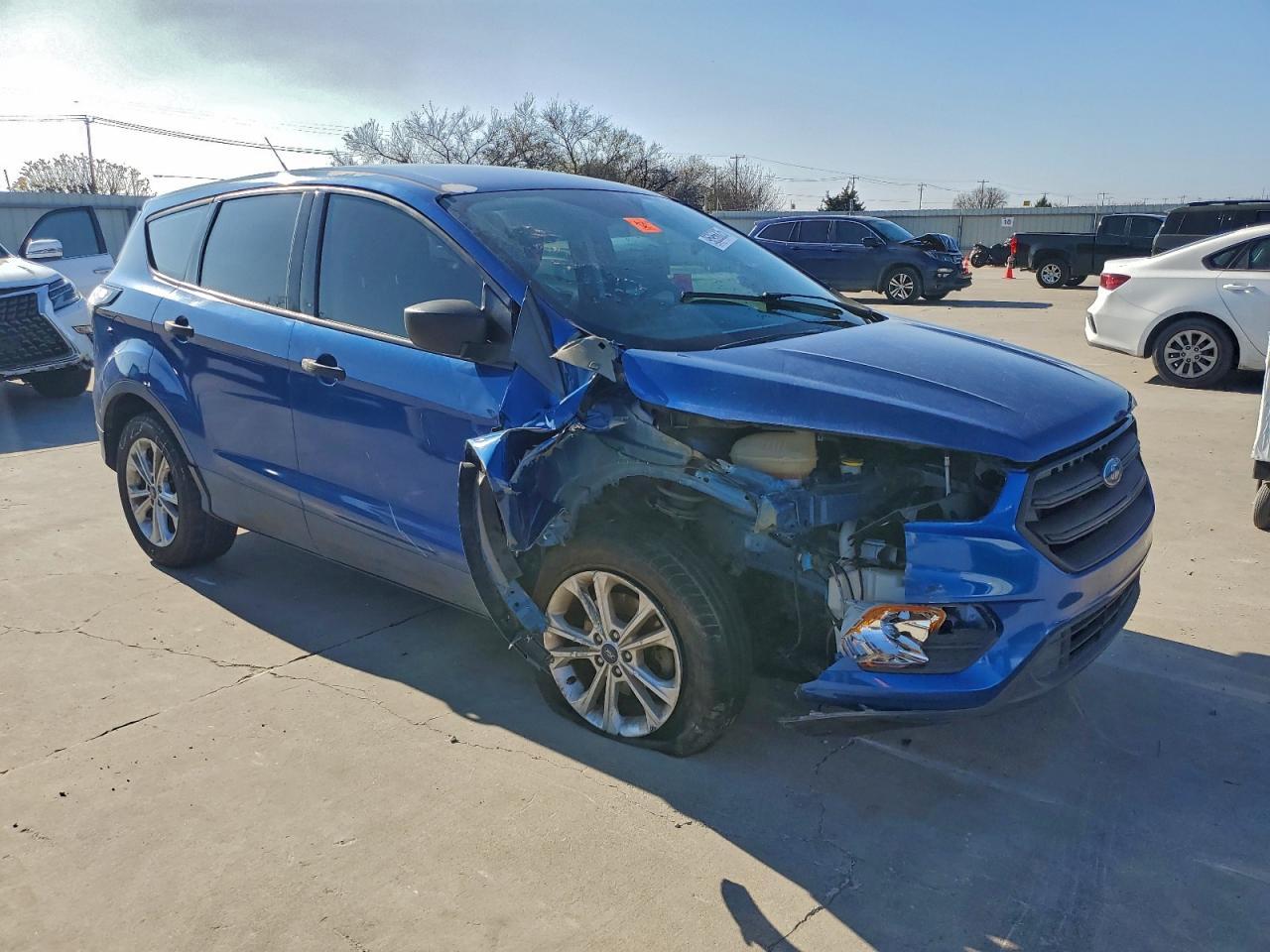 2018 Ford Escape S - Фото 4