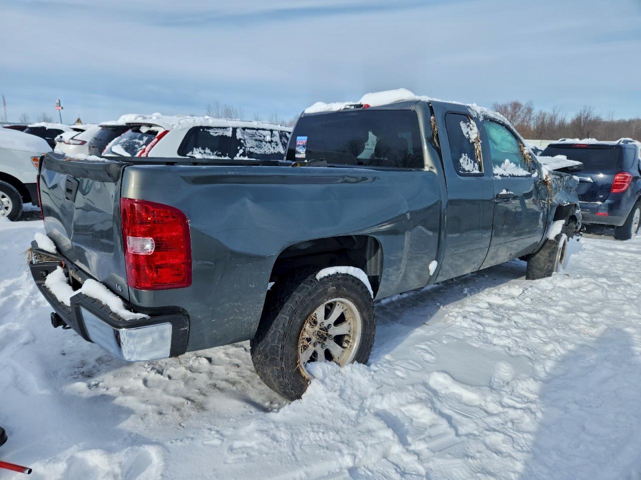 2011 Chevrolet Silverado C1500 Ls - Фото 3