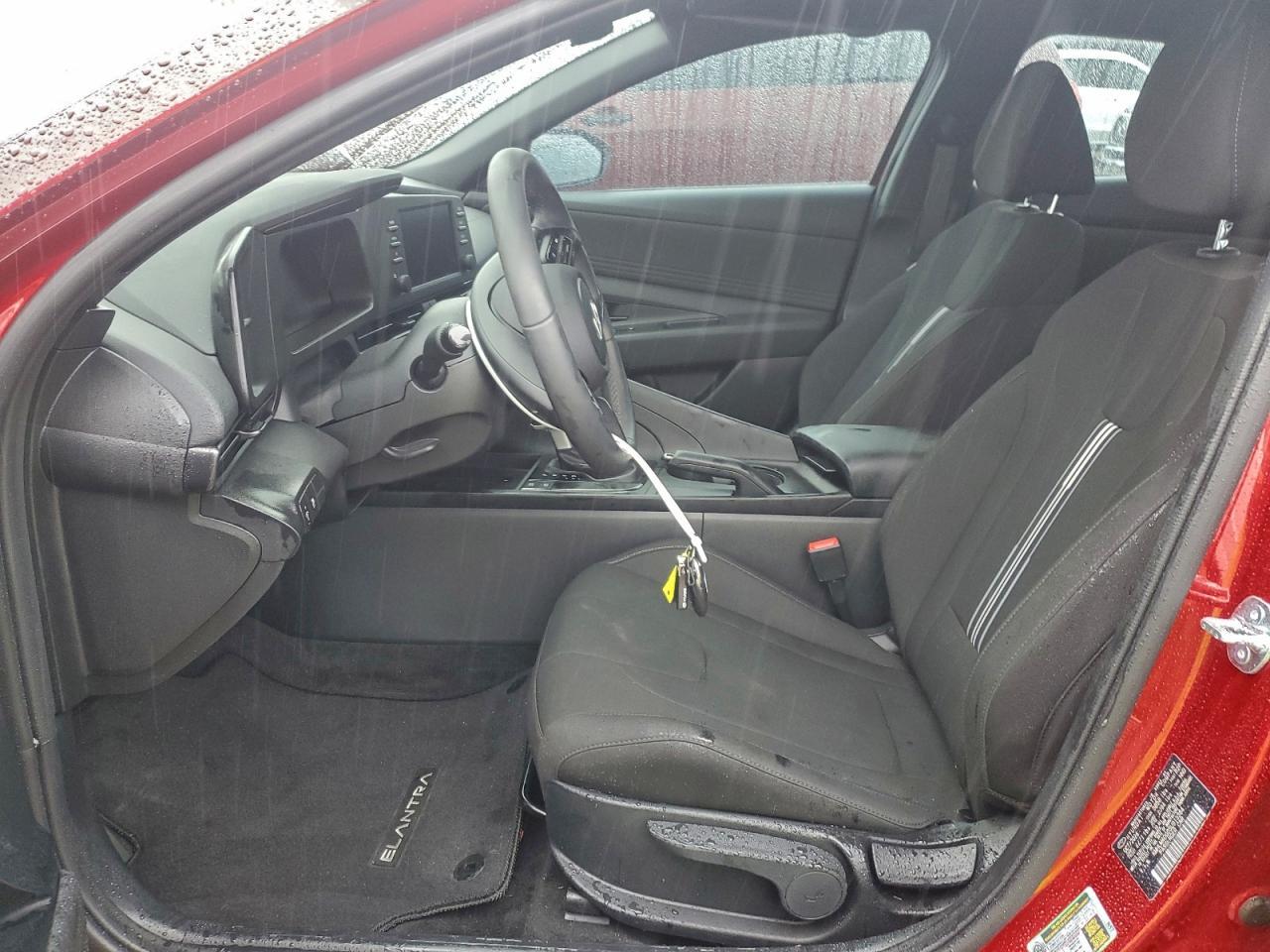 2025 Hyundai Elantra Sel Sport - Фото 7