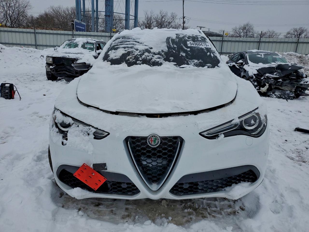 2022 Alfa Romeo Stelvio Ti - Фото 5